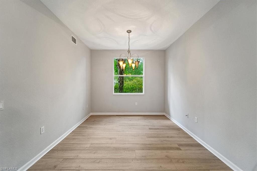 10044 Heather Ln 1501, Naples, FL 34119-24