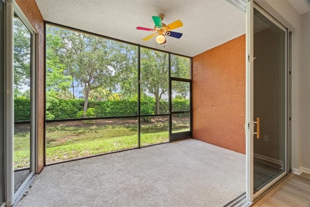 10044 Heather Ln 1501, Naples, FL 34119-26