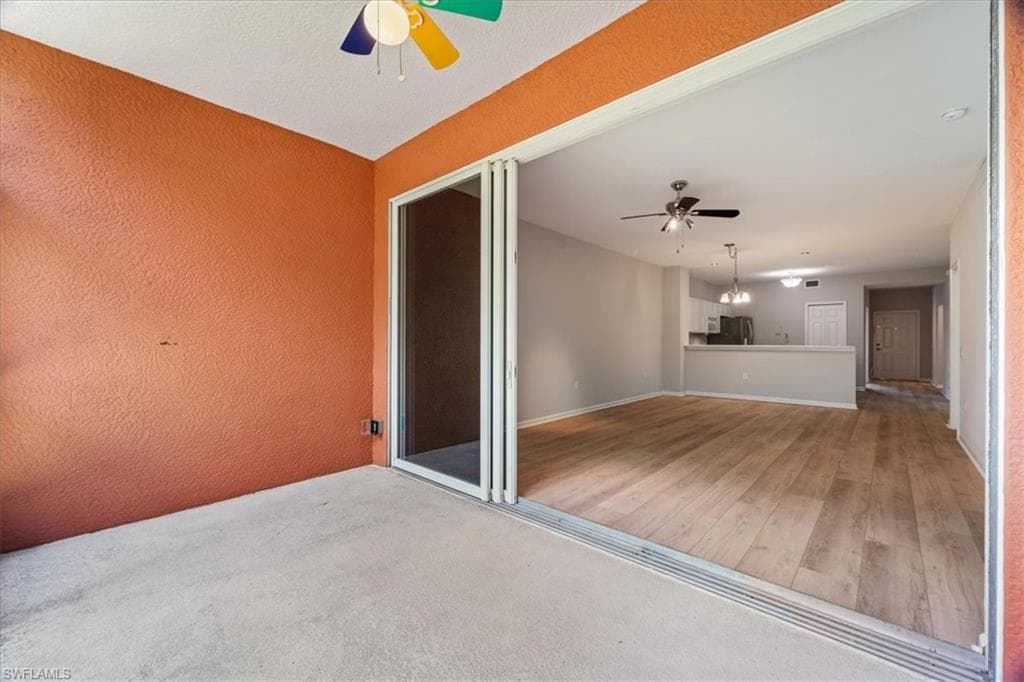 10044 Heather Ln 1501, Naples, FL 34119-27