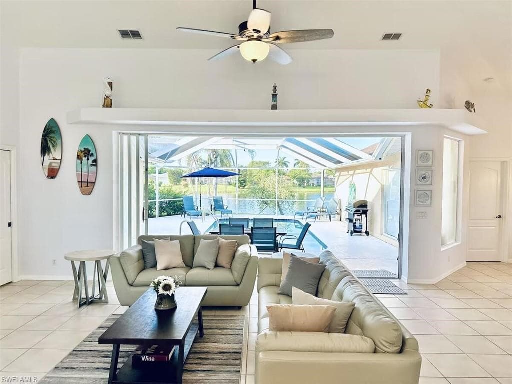 1958 Terrazzo Ln, Naples, FL 34104-9