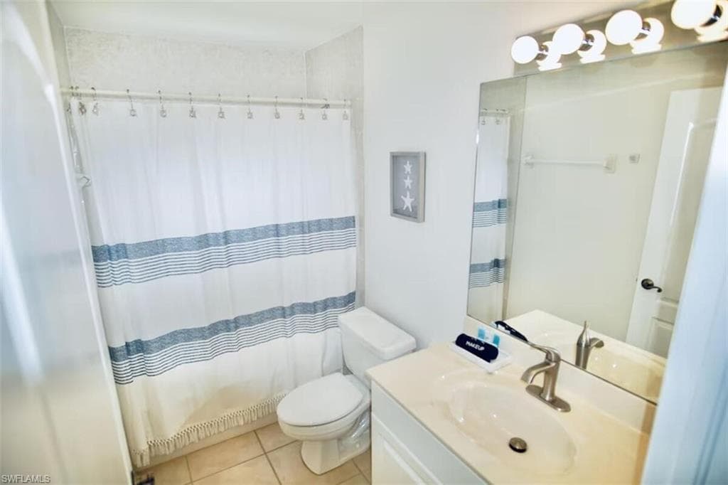 1958 Terrazzo Ln, Naples, FL 34104-26