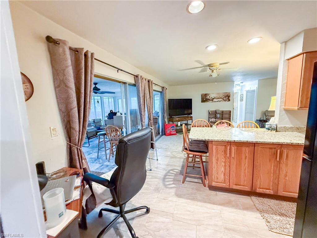 732 Sesame Ct, Cape Coral, FL 33904-13