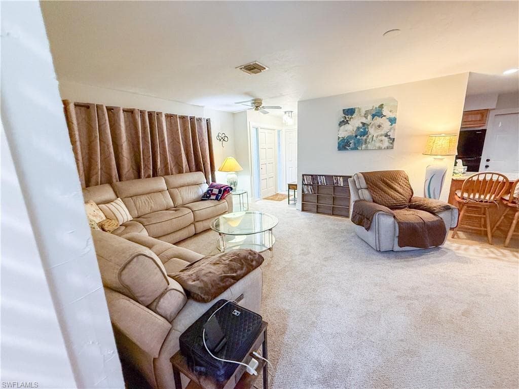 732 Sesame Ct, Cape Coral, FL 33904-7