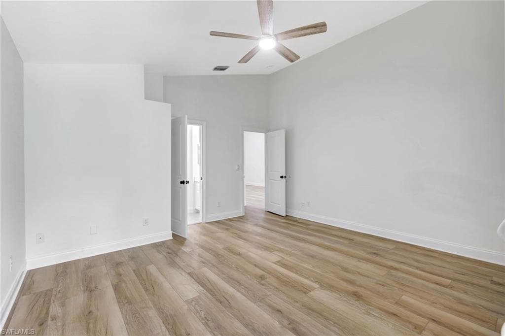 7052 Timberland Cir, Naples, FL 34109-22