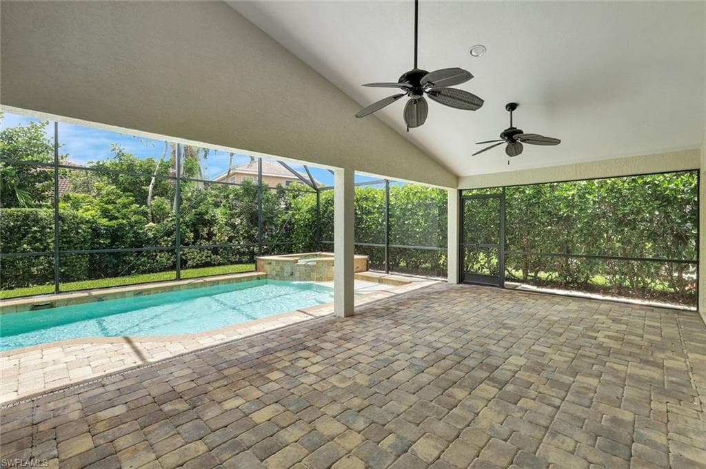 7052 Timberland Cir, Naples, FL 34109-32