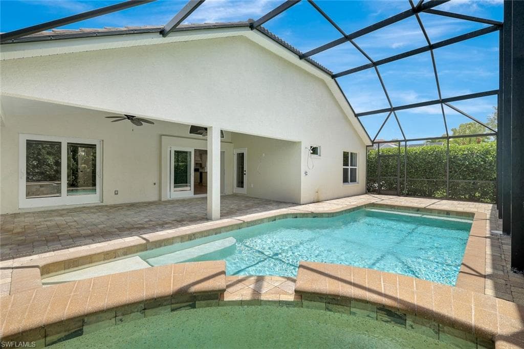 7052 Timberland Cir, Naples, FL 34109-36