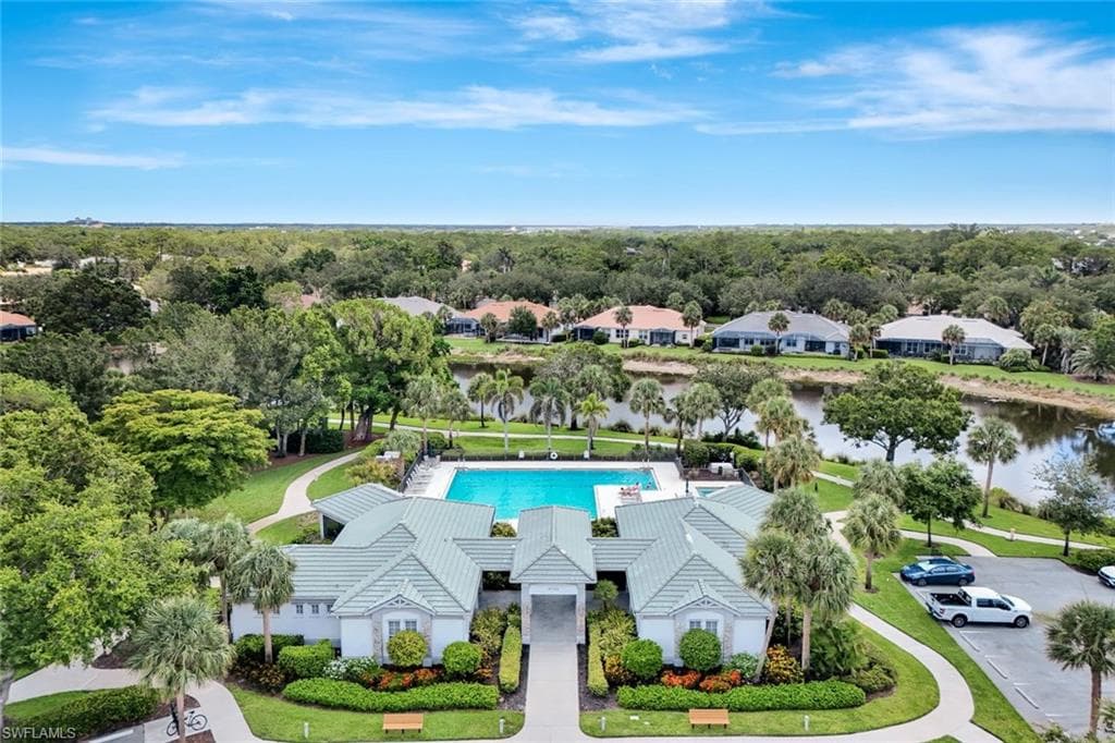 7052 Timberland Cir, Naples, FL 34109-47