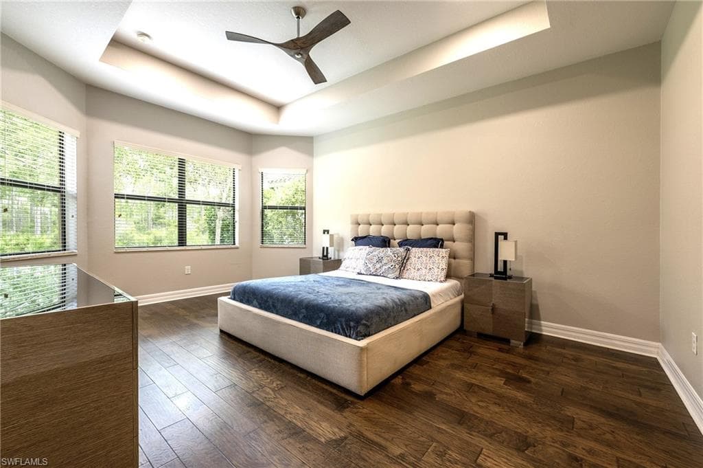 3876 Gibralter Dr, Naples, FL 34119-22