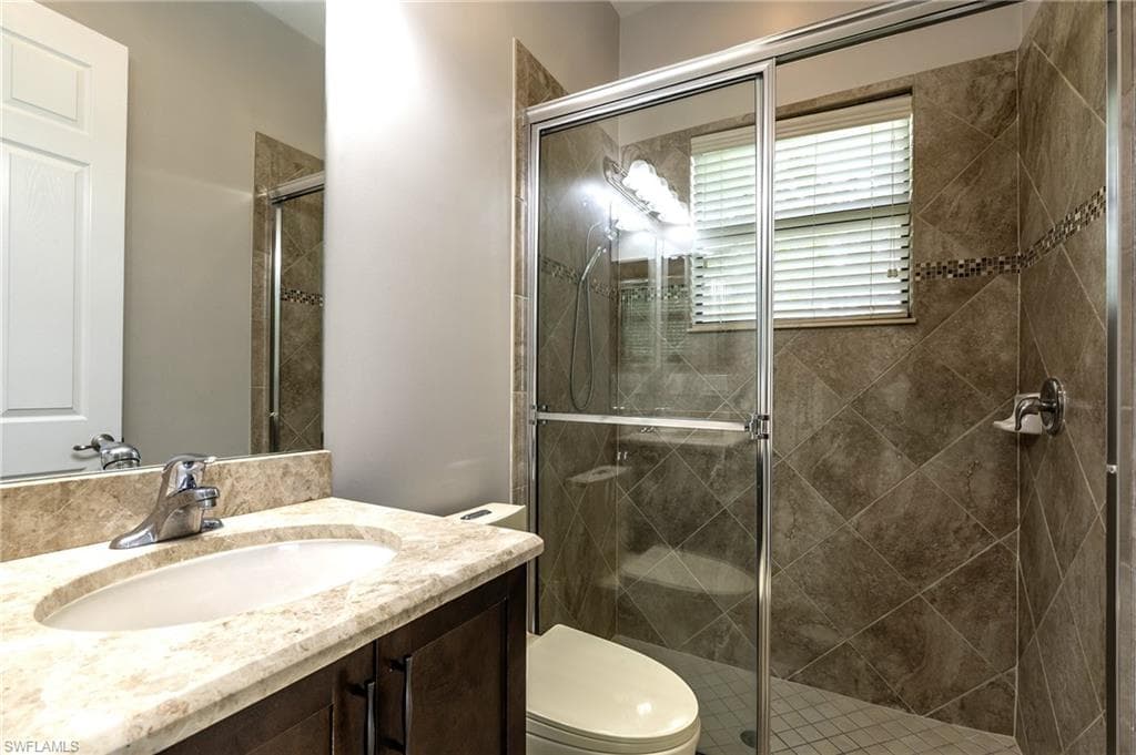 3876 Gibralter Dr, Naples, FL 34119-30