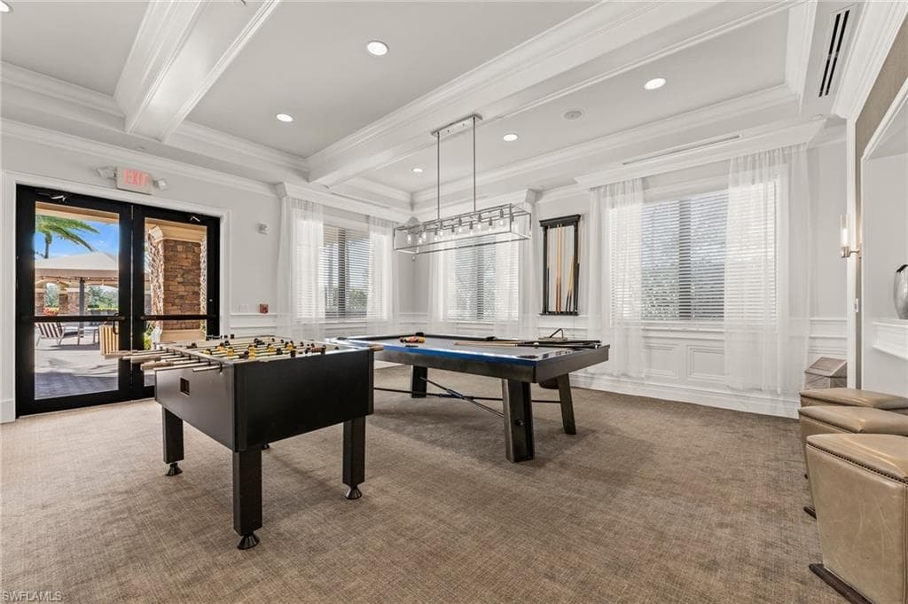 3876 Gibralter Dr, Naples, FL 34119-43