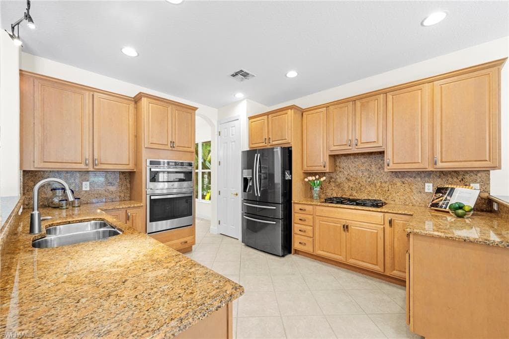 19793 Casa Verde Way, Estero, FL 33967-6
