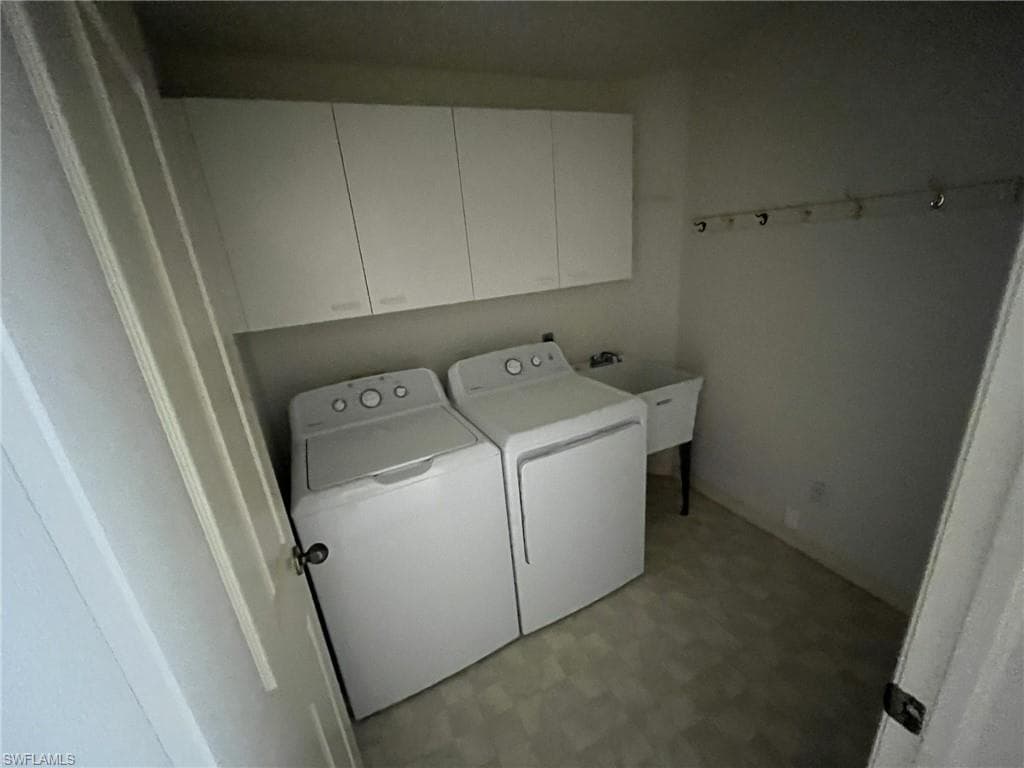 13020 Hamilton Harbour Dr I3, Naples, FL 34110-10