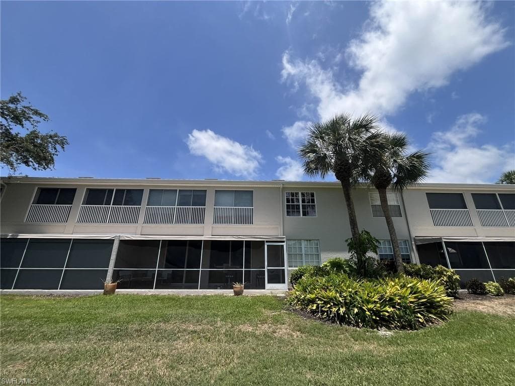 13020 Hamilton Harbour Dr I3, Naples, FL 34110-17