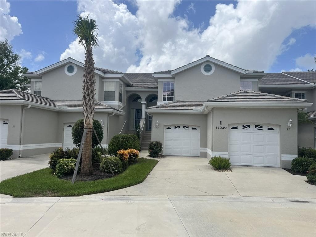 13020 Hamilton Harbour Dr I3, Naples, FL 34110-1