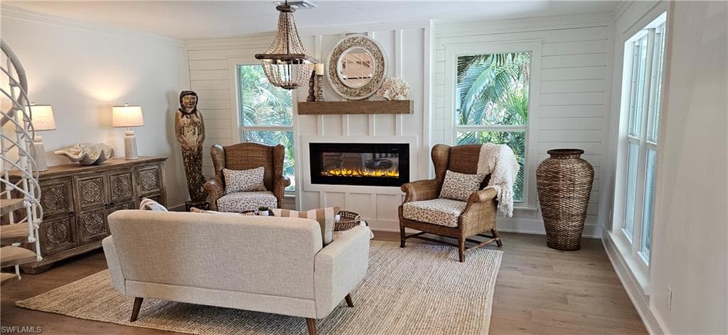2832 Weeks Ave, Naples, FL 34112-9