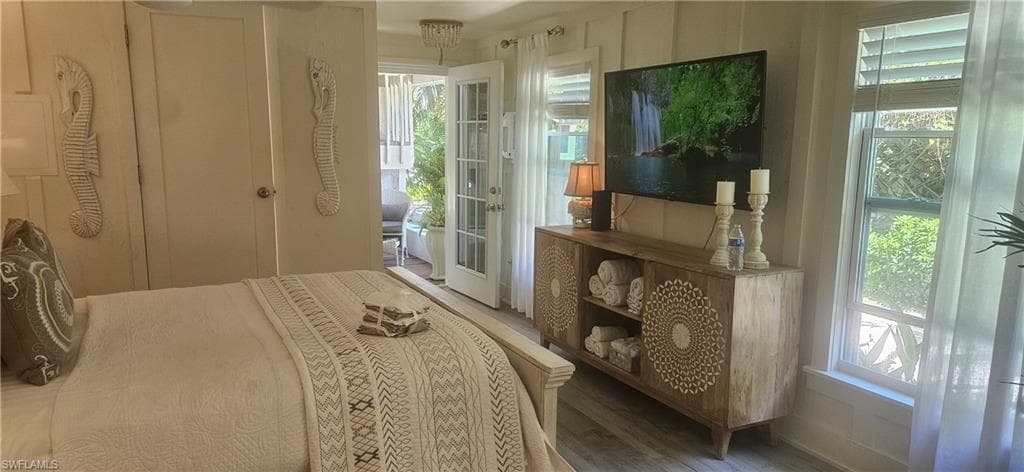 2832 Weeks Ave, Naples, FL 34112-4