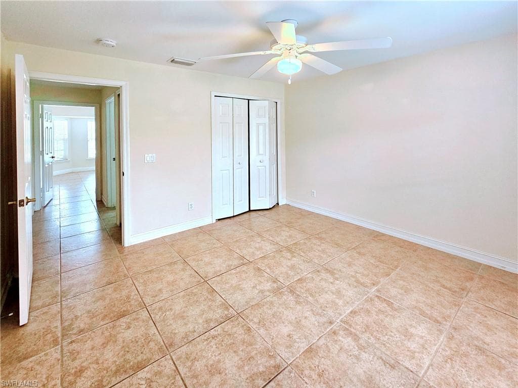 2640 4th Ave NE, Naples, FL 34120-12