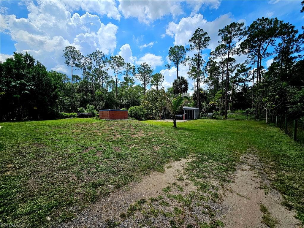 2640 4th Ave NE, Naples, FL 34120-24