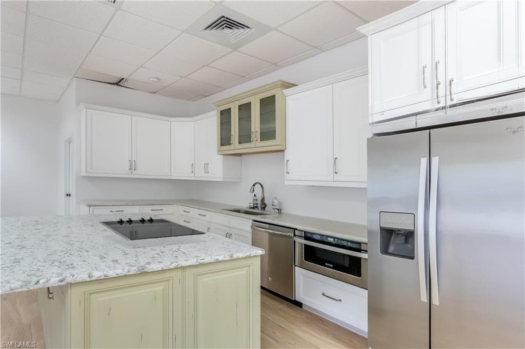 4491 Mercantile Ave, Naples, FL 34104-21