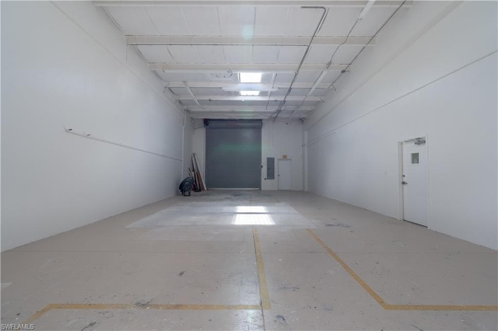 4491 Mercantile Ave, Naples, FL 34104-33