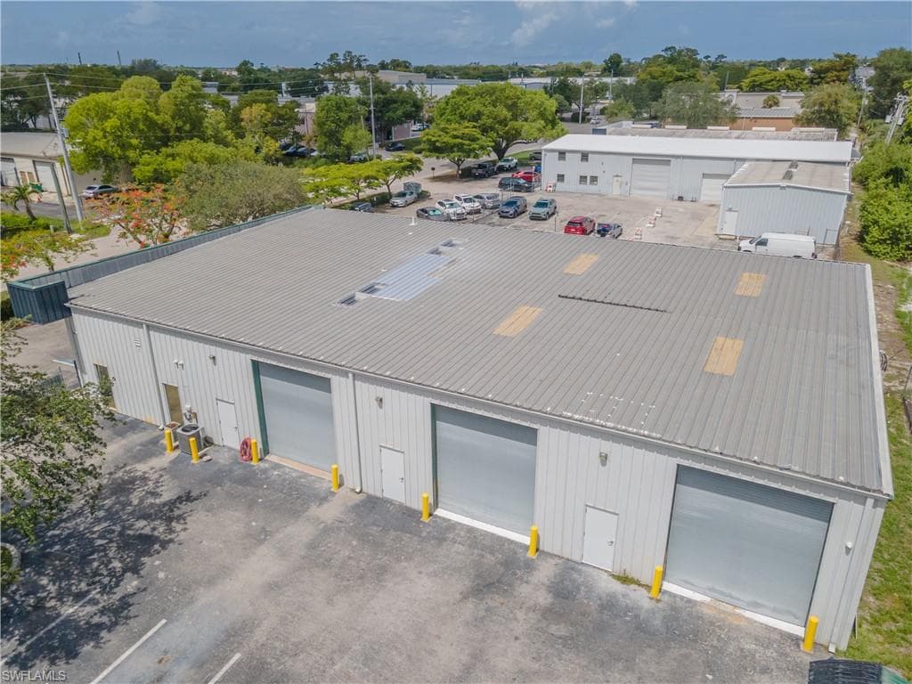4491 Mercantile Ave, Naples, FL 34104-47
