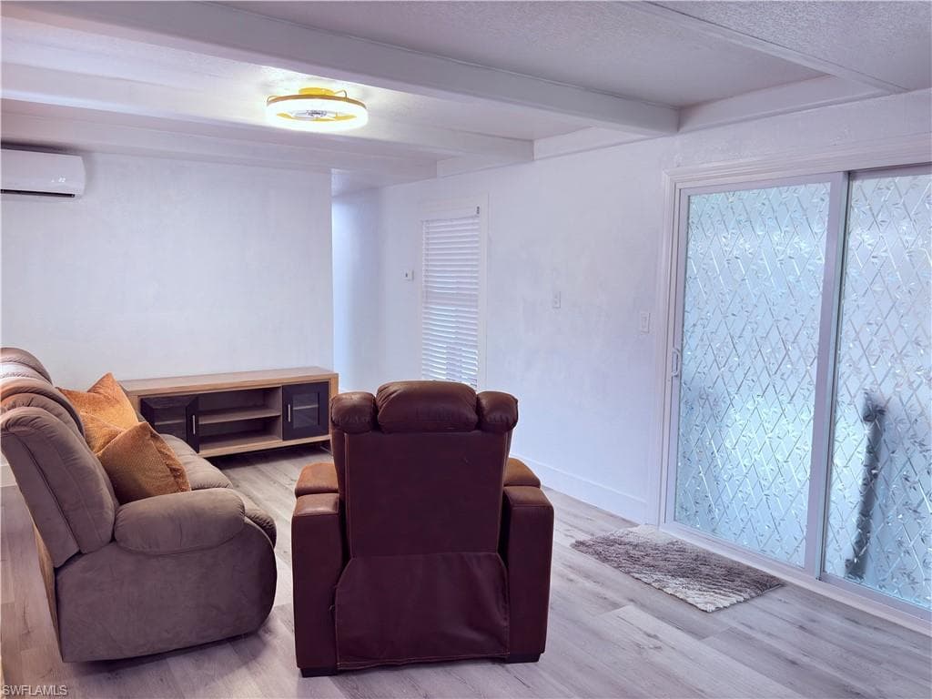 6380 Radio Rd 38, Naples, FL 34104-9