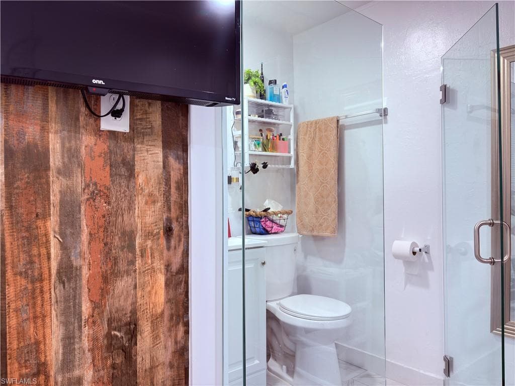 6380 Radio Rd 38, Naples, FL 34104-25