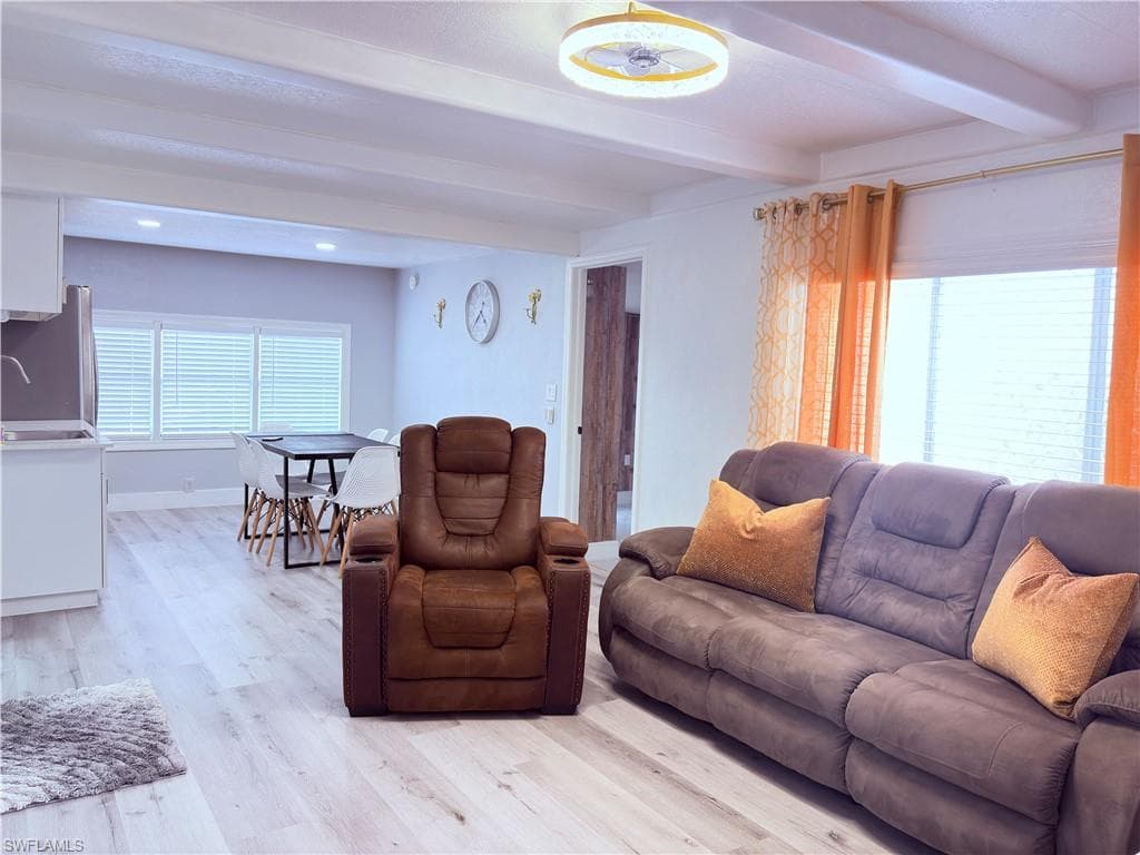 6380 Radio Rd 38, Naples, FL 34104-7