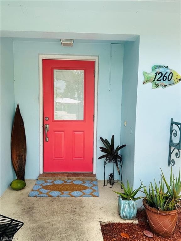 1260 26th Ave N, Naples, FL 34103-11