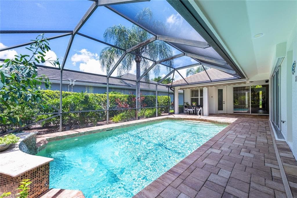 2862 Lone Pine Ln, Naples, FL 34119-38