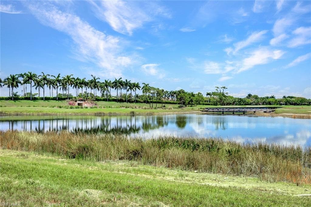 9053 Cascada Way 202, Naples, FL 34114-38