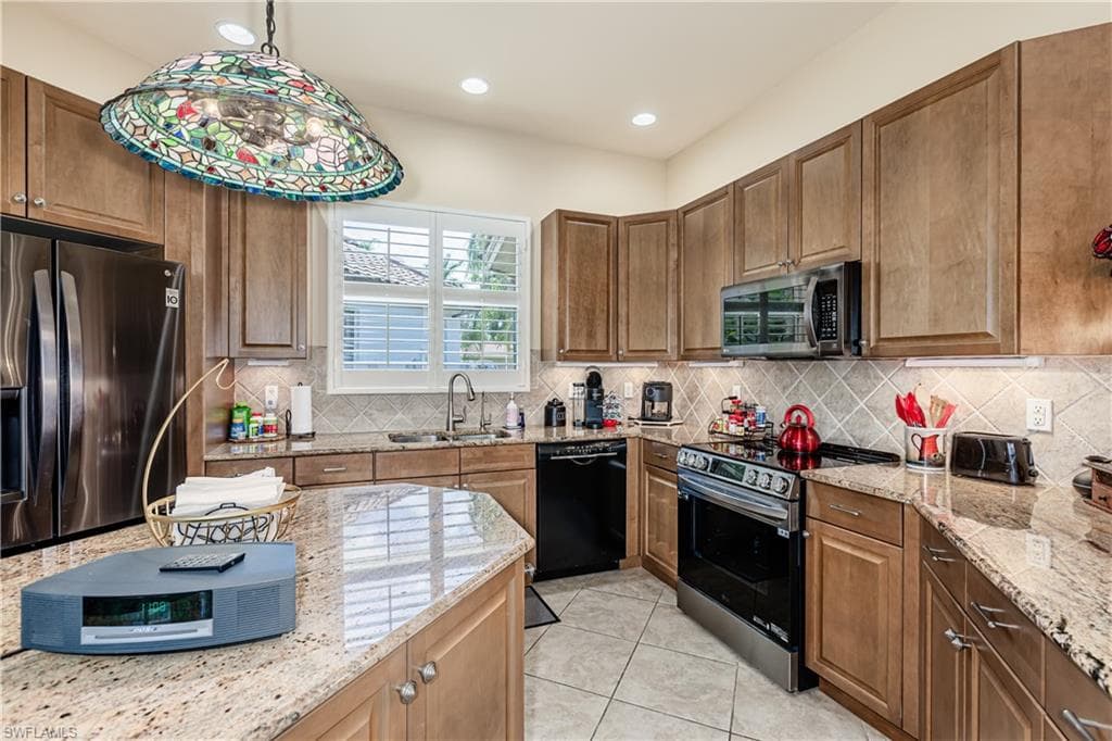 20174 Markward Crossing, Estero, FL 33928-7