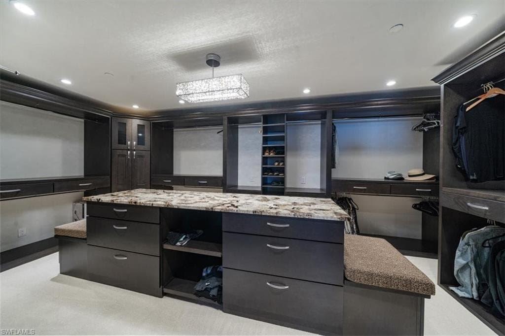 10 Seagate Dr 10n, Naples, FL 34103-13