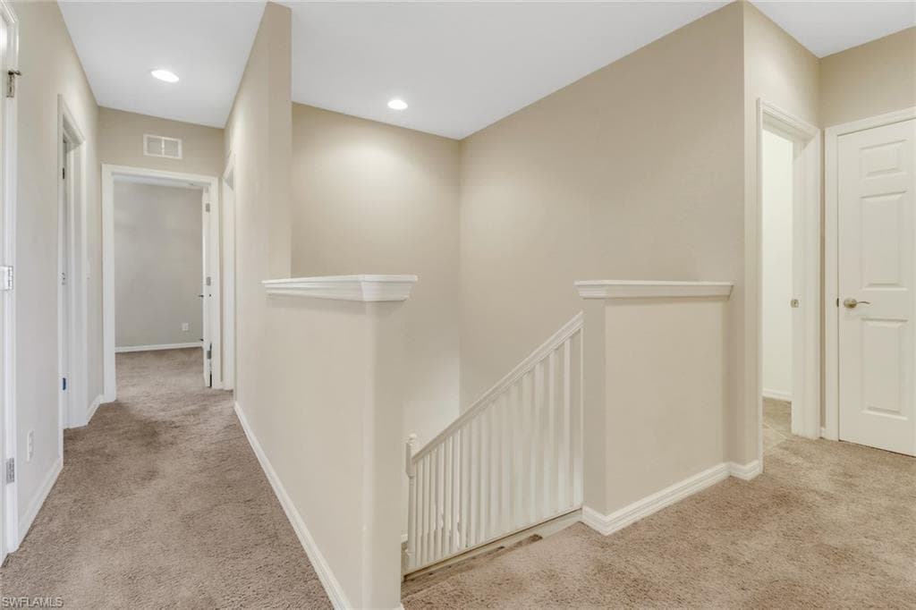 15357 Summit Place Cir 260, Naples, FL 34119-9