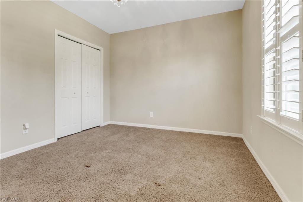 15357 Summit Place Cir 260, Naples, FL 34119-12