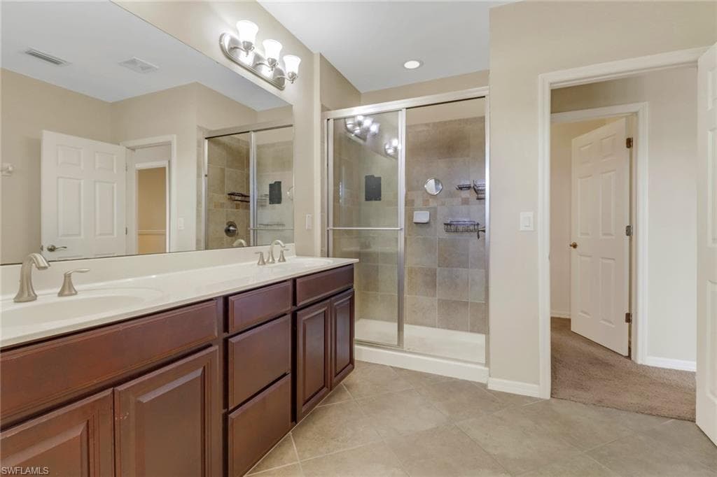 15357 Summit Place Cir 260, Naples, FL 34119-13