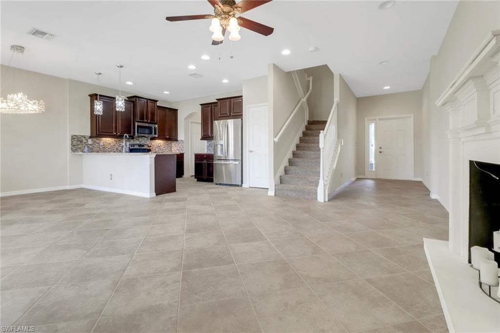 15357 Summit Place Cir 260, Naples, FL 34119-6