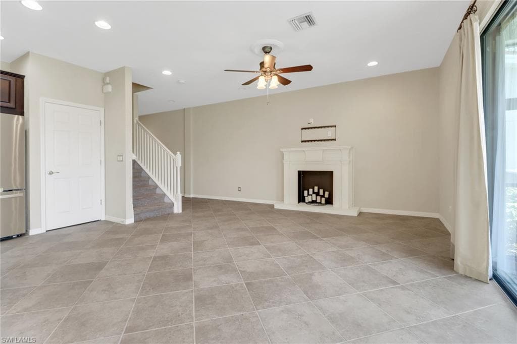 15357 Summit Place Cir 260, Naples, FL 34119-7