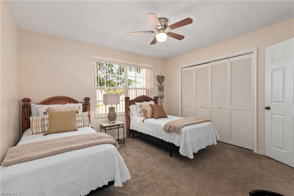 4718 Via Carmen, Naples, FL 34105-19