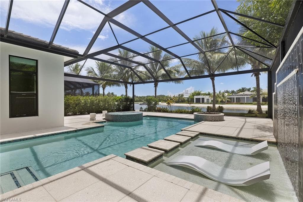10630 Via Torino Way, Miromar Lakes, FL 33913-40