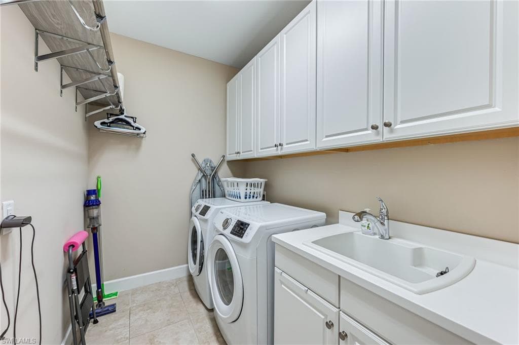 8257 Lucello Ter W, Naples, FL 34114-23