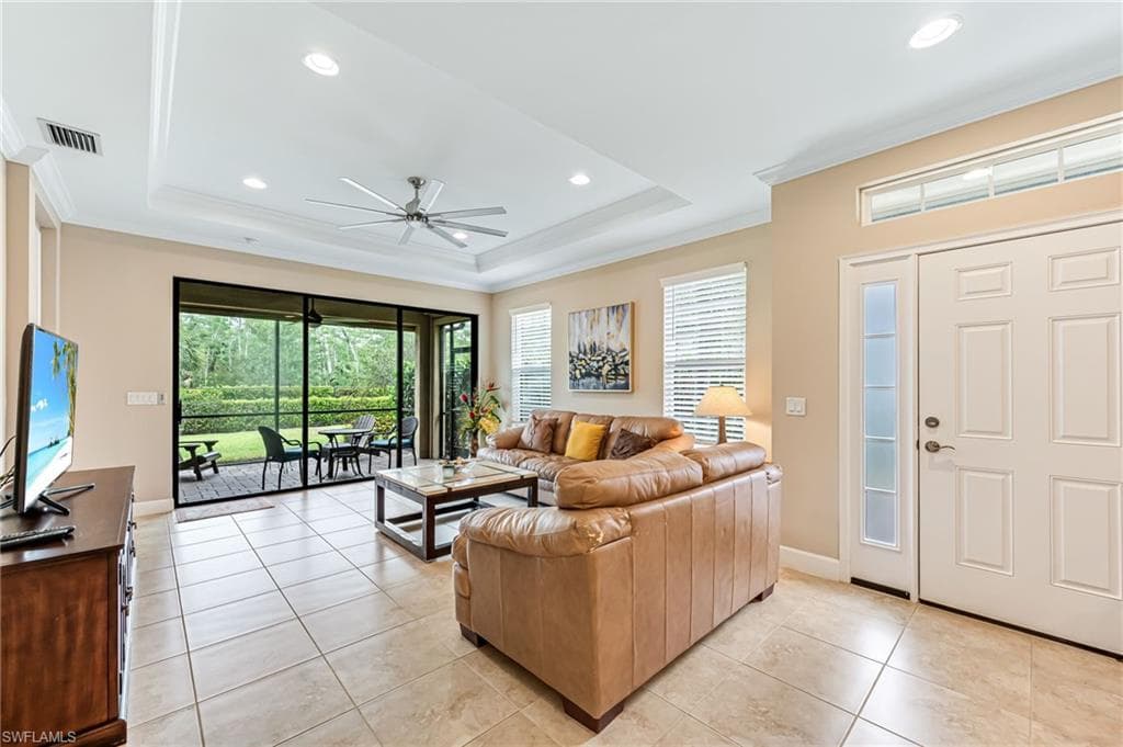 8257 Lucello Ter W, Naples, FL 34114-6