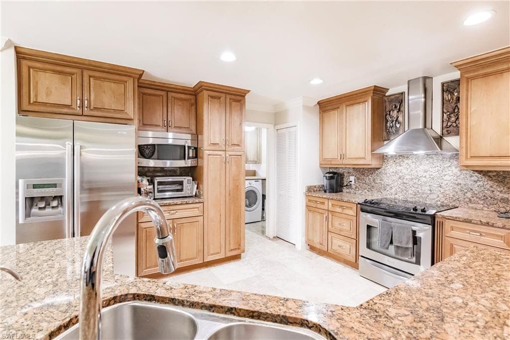 5119 Harrogate Ct, Naples, FL 34112-15
