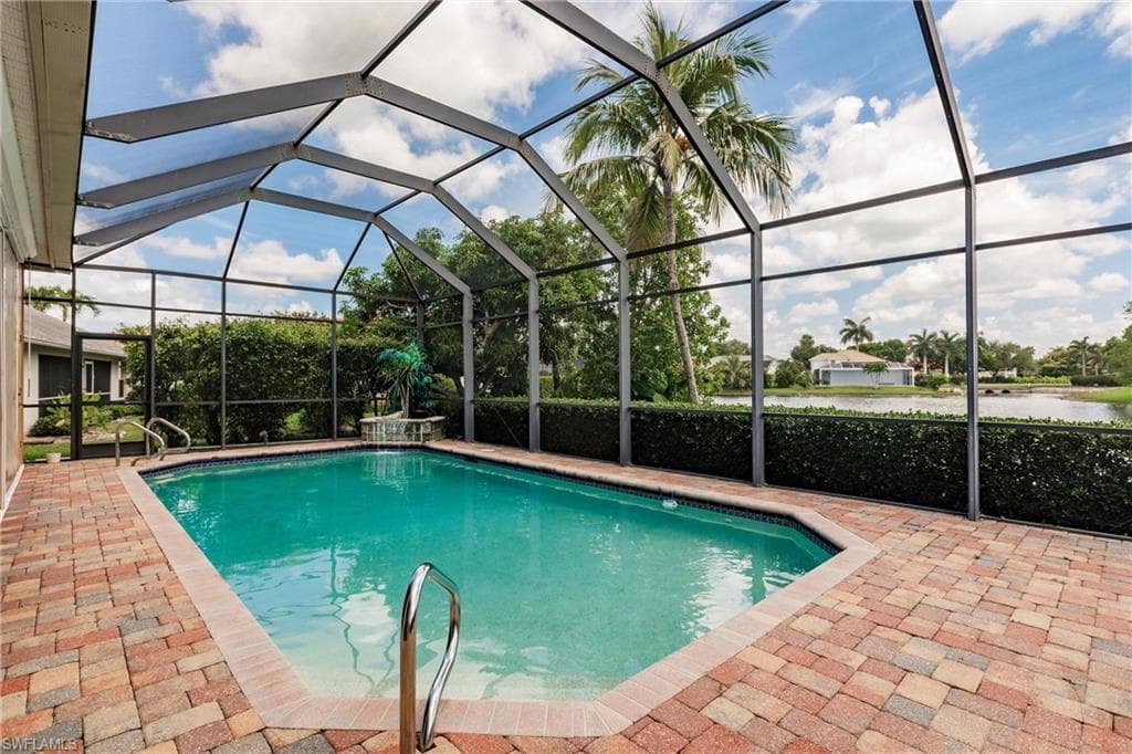 5119 Harrogate Ct, Naples, FL 34112-24