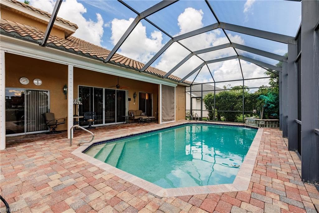 5119 Harrogate Ct, Naples, FL 34112-25
