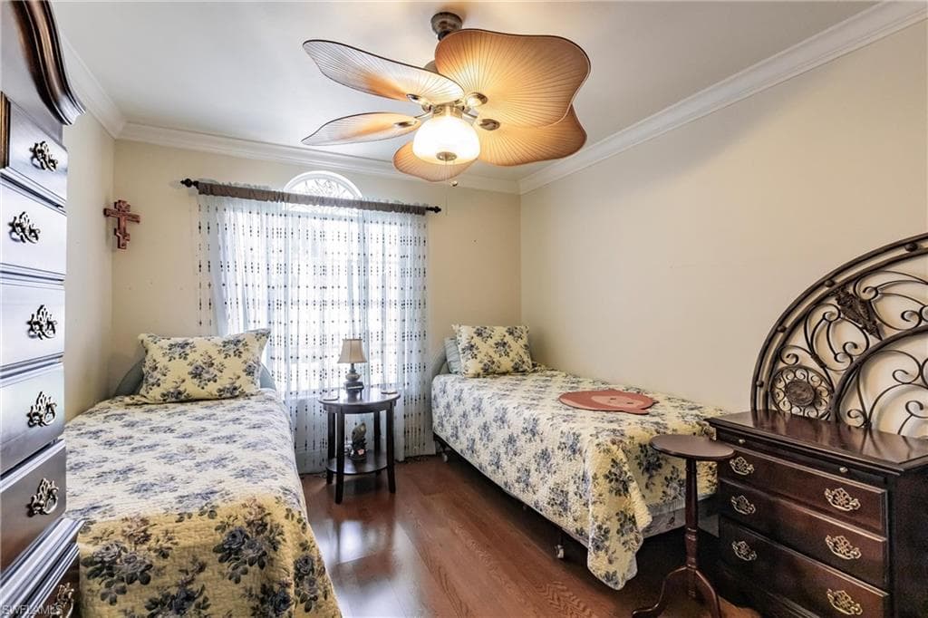5119 Harrogate Ct, Naples, FL 34112-32