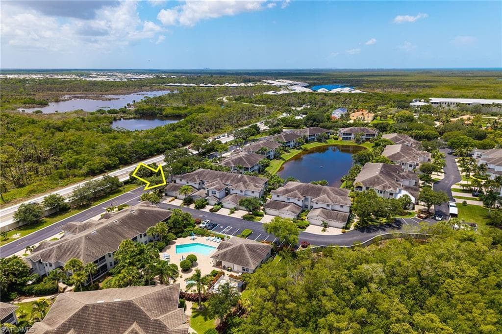 5040 Yacht Harbor Cir 6, Naples, FL 34112-36