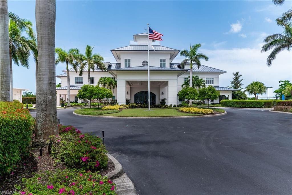 5040 Yacht Harbor Cir 6, Naples, FL 34112-42