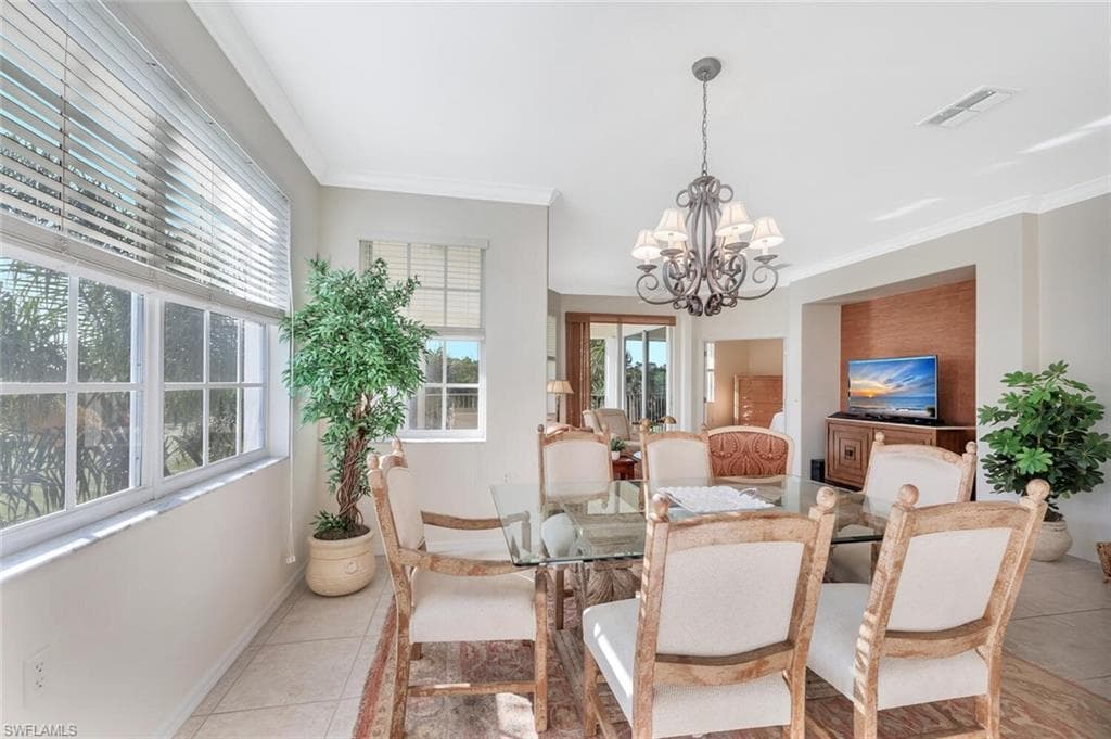 4844 Hampshire Ct 201, Naples, FL 34112-10