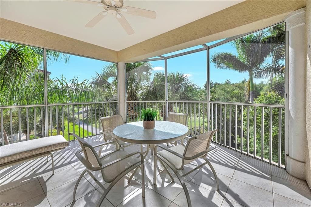 4844 Hampshire Ct 201, Naples, FL 34112-26